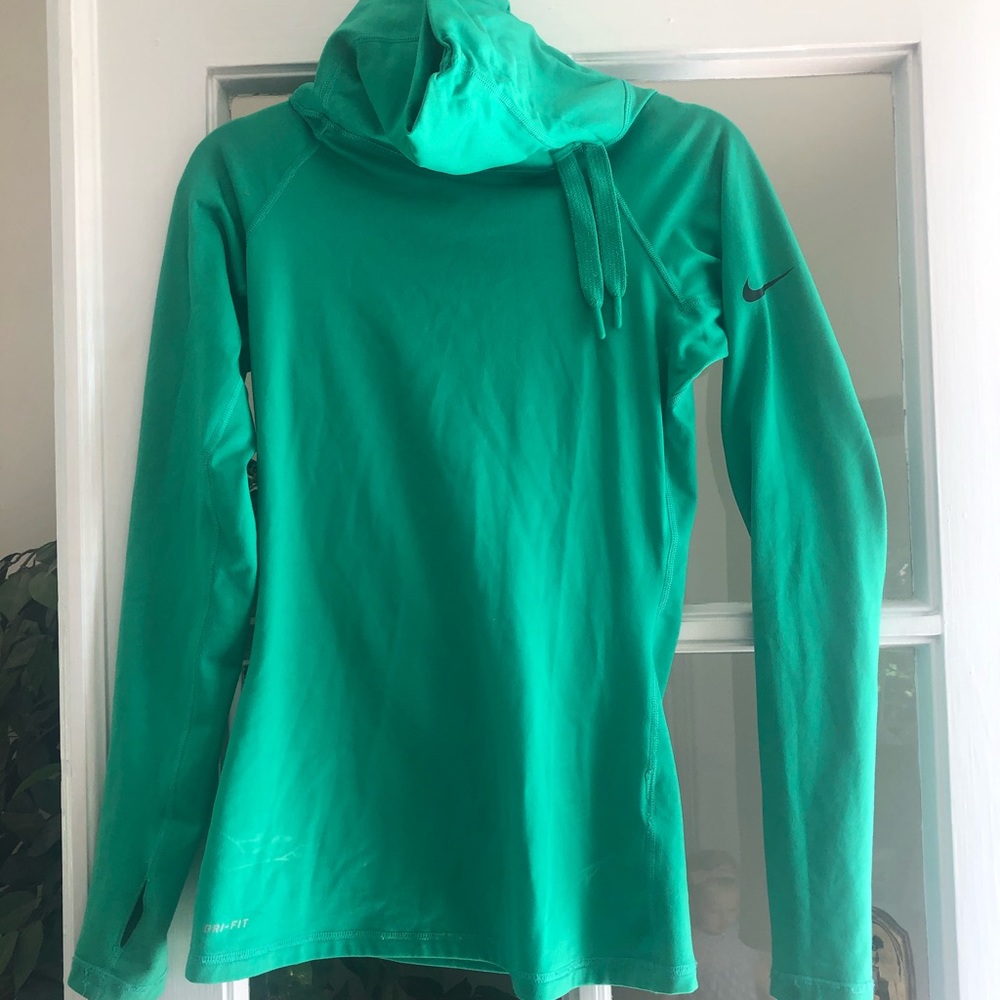 Nike Funnel Neck Fleece lined Performance Top, S